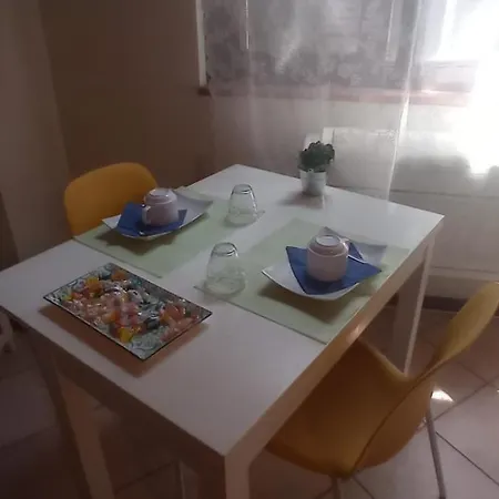 Luisa Tatil Evi Parma