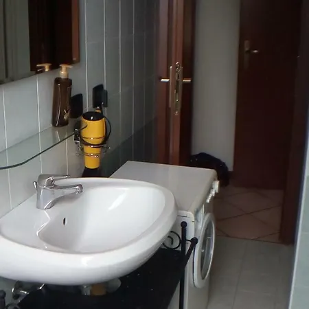 Luisa Tatil Evi Parma